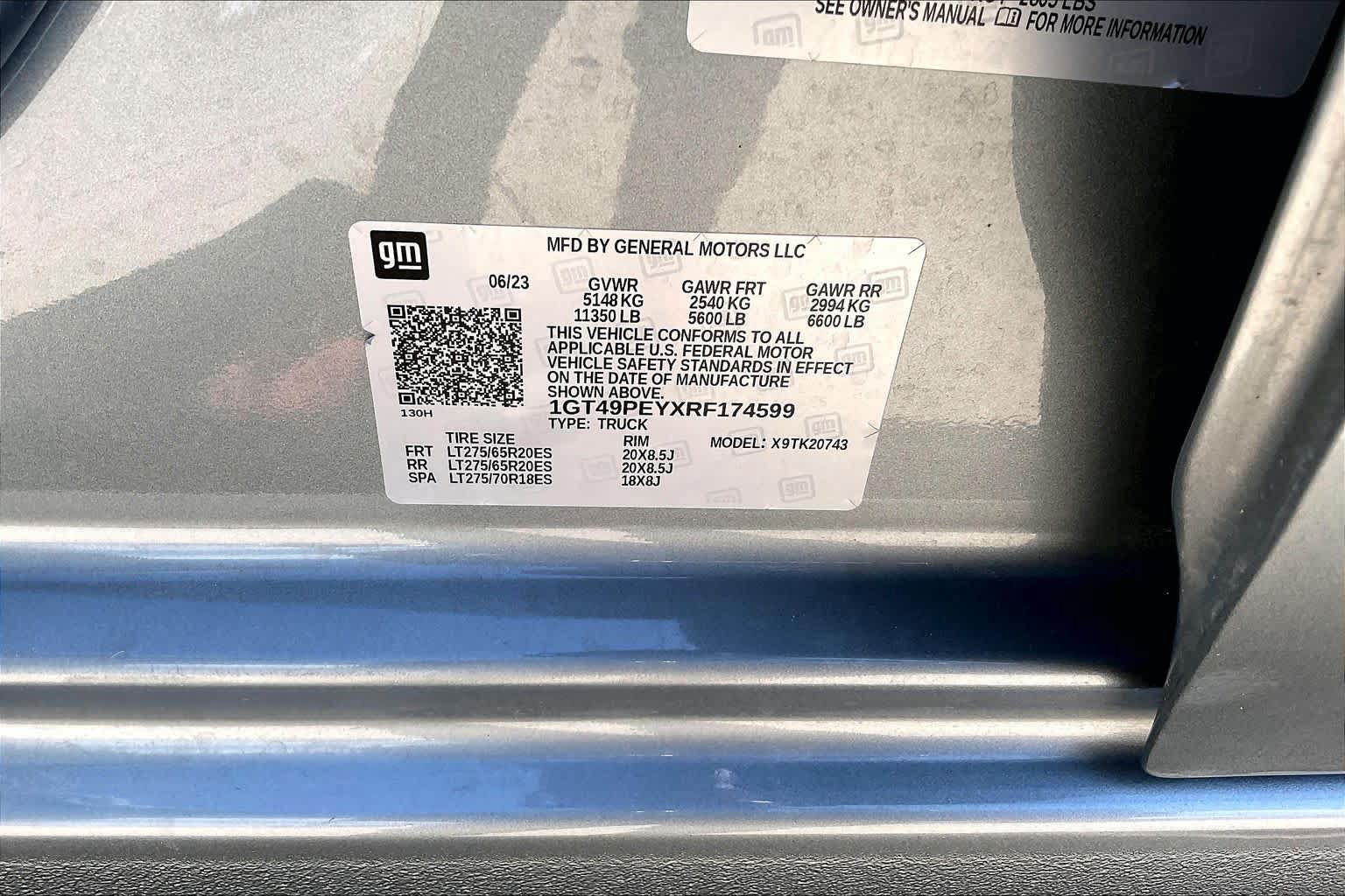 Used 2024 GMC Sierra 2500 AT4 w/ AT4 Premium Plus Package AWD/4WD image 37