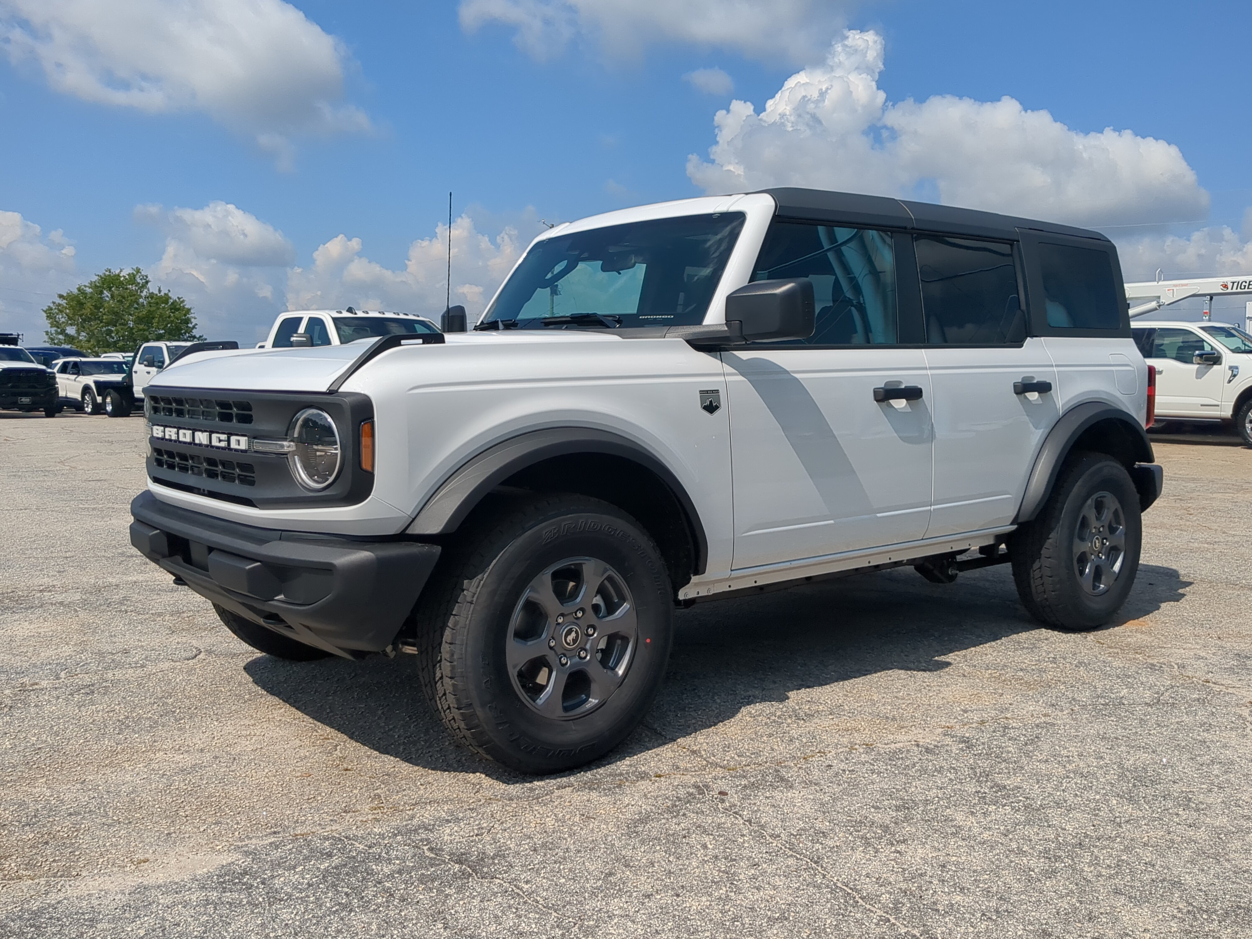 New 2026 Ford Bronco Big Bend AWD/4WD image 6