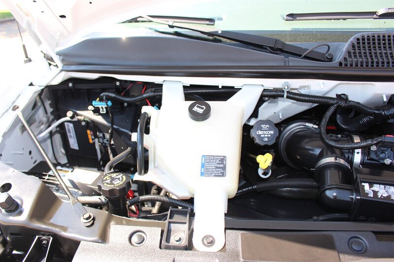 Used 2020 Chevrolet Express 3500 LT w/ LT Preferred Equipment Group RWD image 35