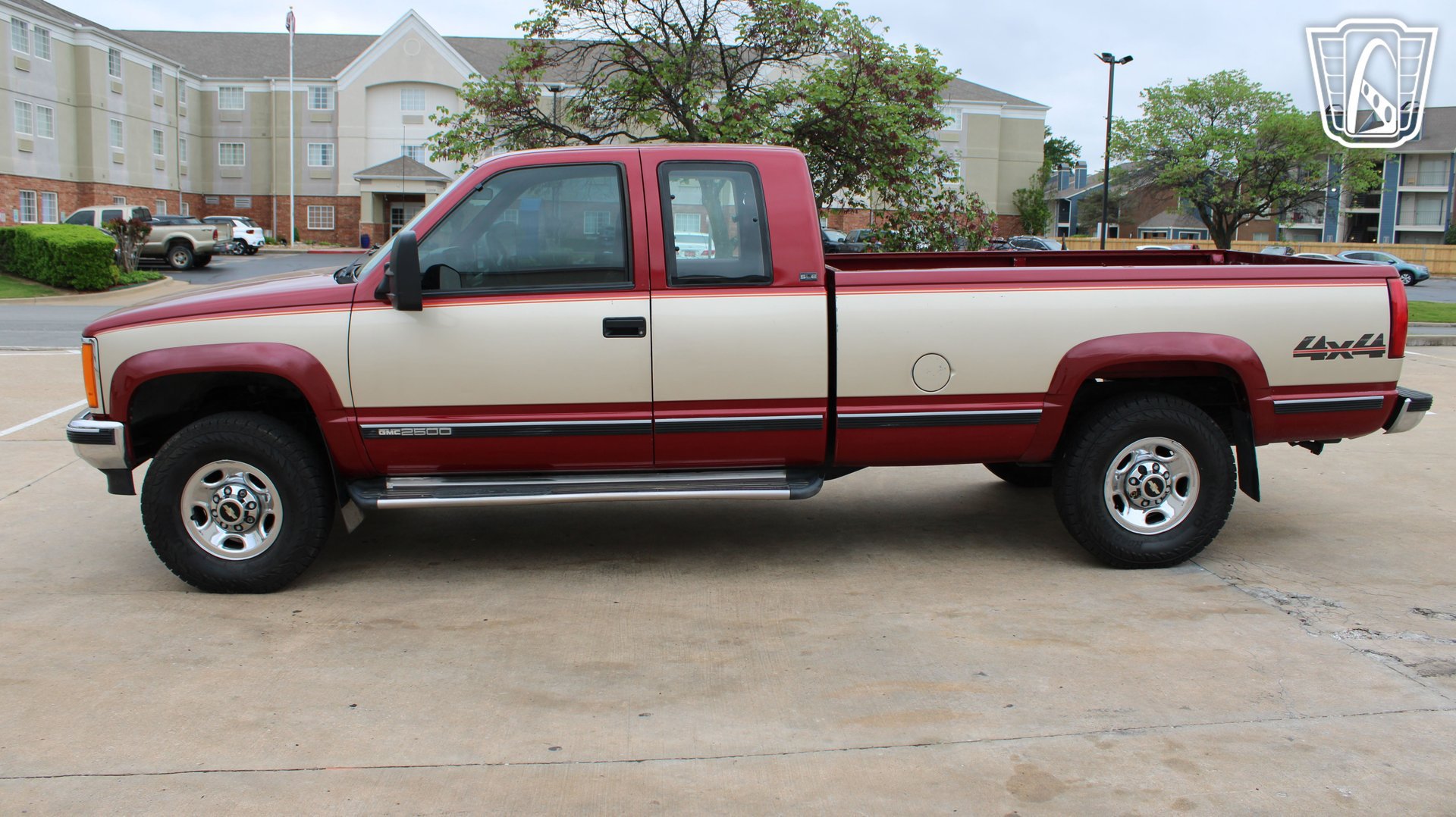 Used 1992 GMC Sierra 2500 4x4 Extended Cab image 3