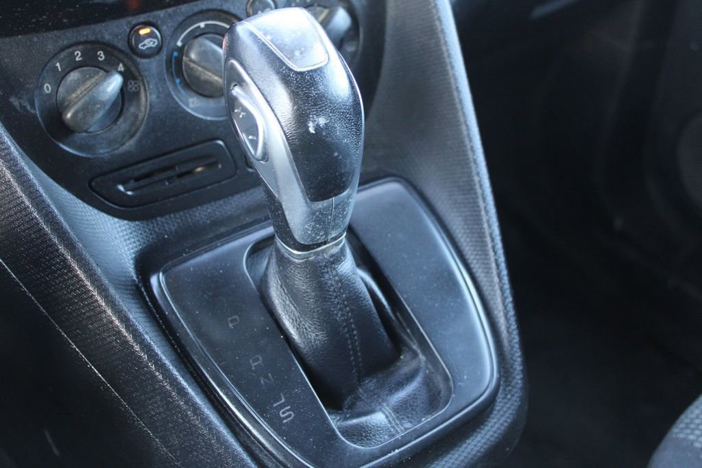Used 2018 Ford Transit Connect XL image 28
