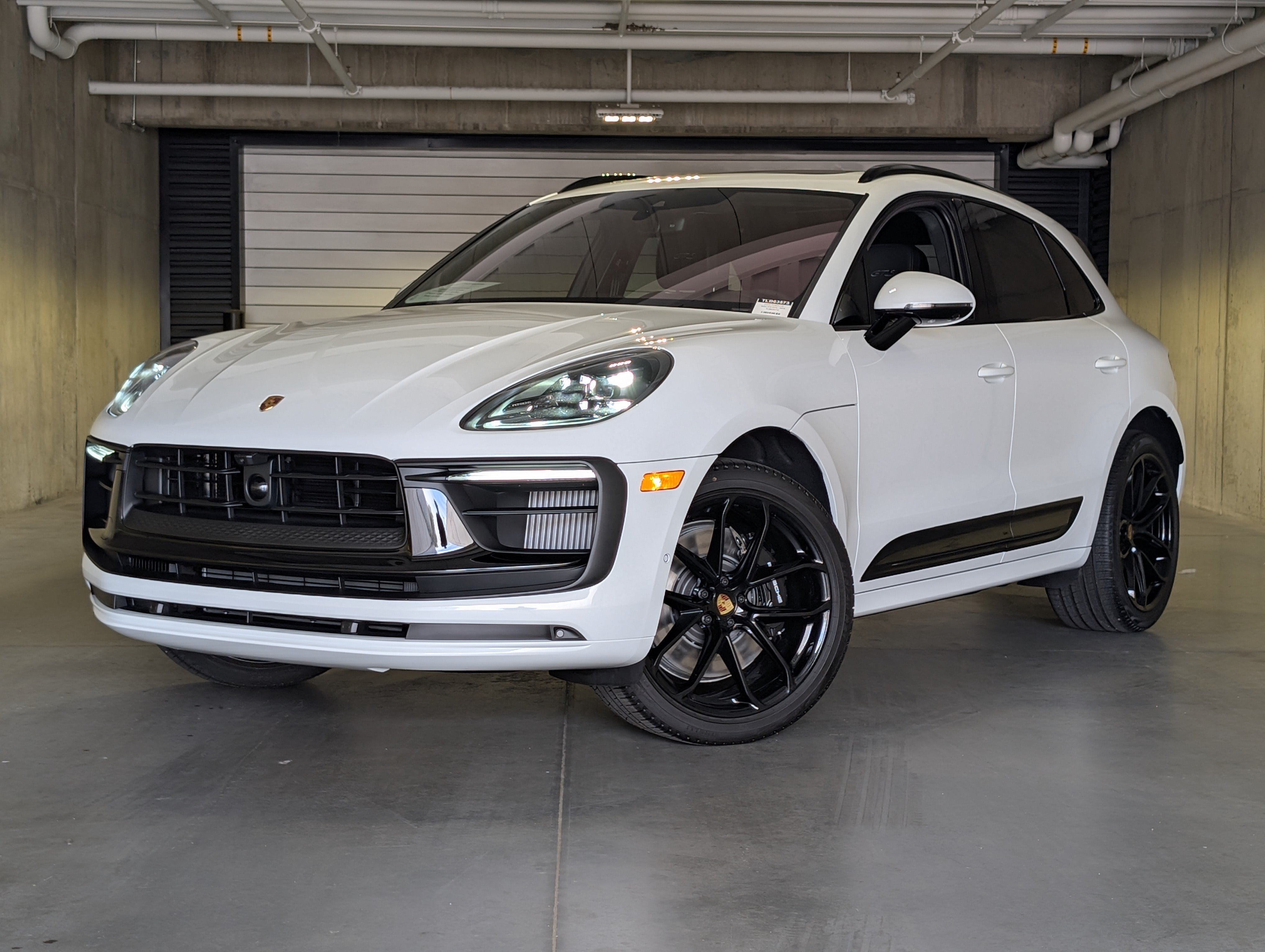 New 2026 Porsche Macan GTS AWD/4WD image 1