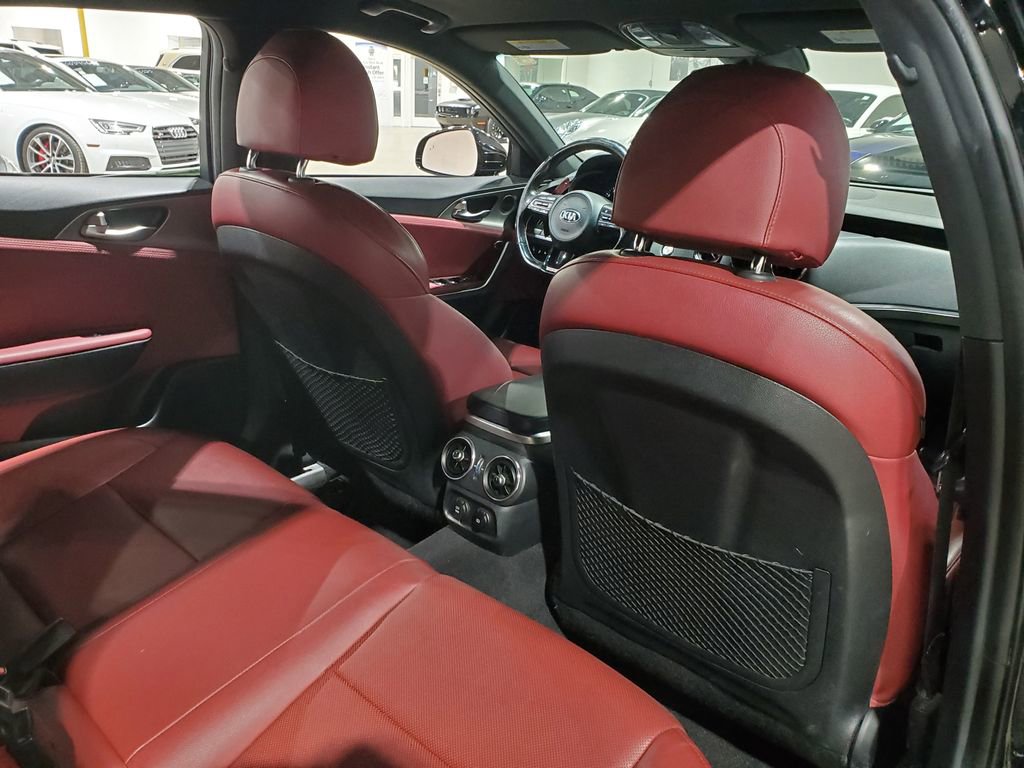 Used 2021 Kia Stinger GT image 19