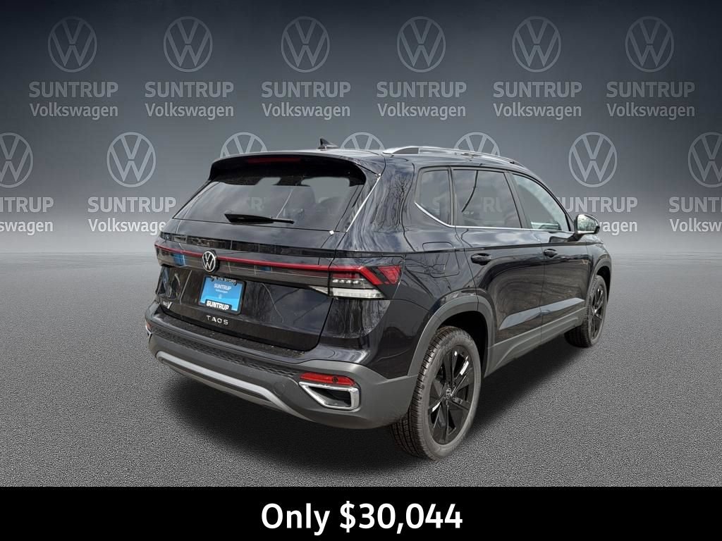 New 2026 Volkswagen Taos SE FWD image 5