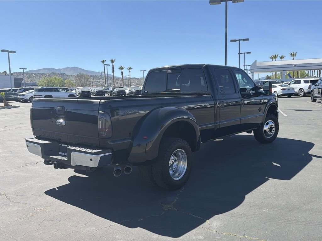 Used 2016 Ford F350 Lariat w/ Lariat Interior Package image 38