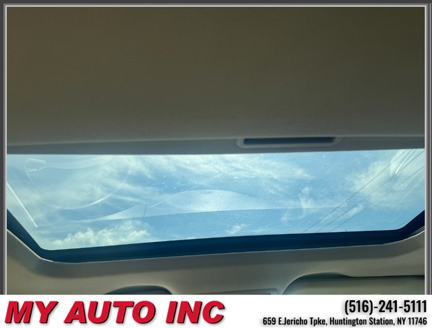 Used 2009 Jeep Grand Cherokee Laredo AWD/4WD image 14