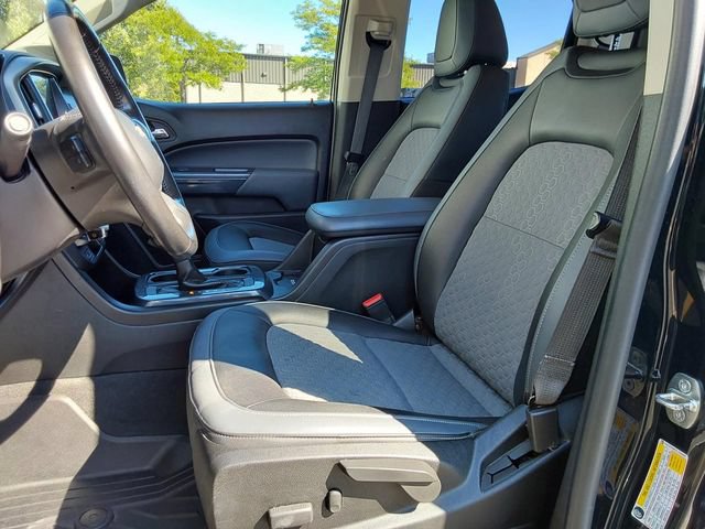 Used 2020 Chevrolet Colorado Z71 w/ Z71 Midnight Edition AWD/4WD image 21