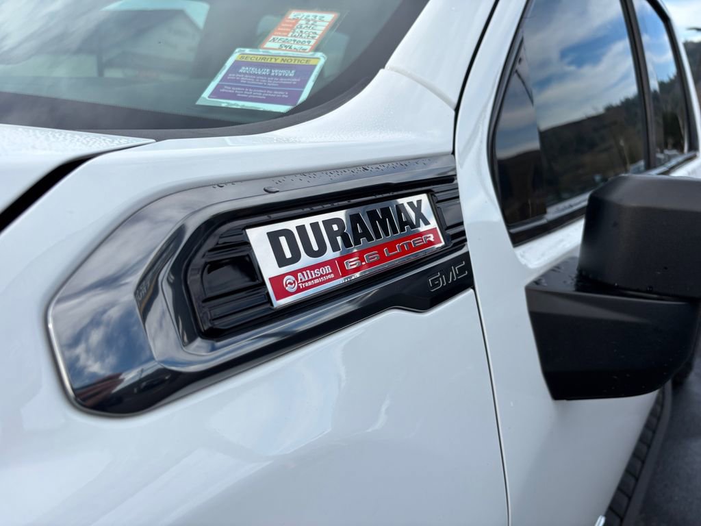 Used 2022 GMC Sierra 3500 AT4 w/ AT4 Preferred Package image 32