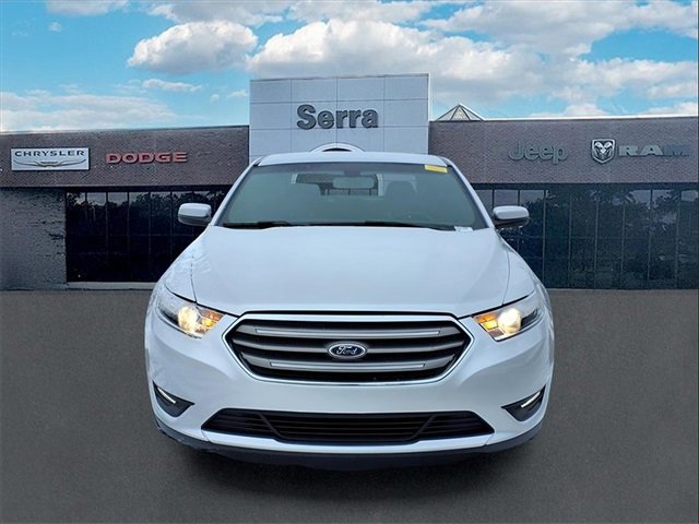 Used 2017 Ford Taurus SEL w/ Equipment Group 201A image 2