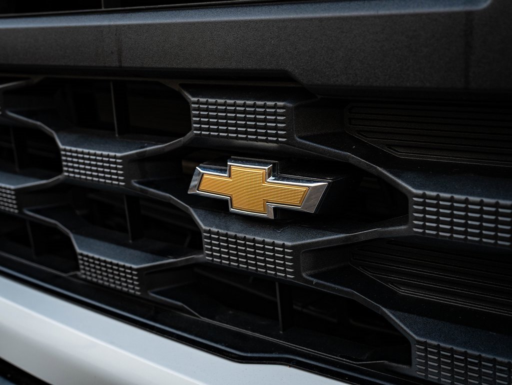 Used 2023 Chevrolet Silverado 1500 W/T w/ WT Value Package image 3