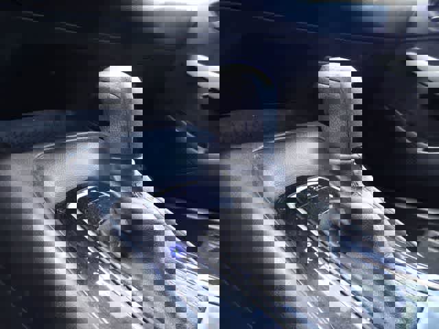 Used 2023 Toyota Corolla LE image 20