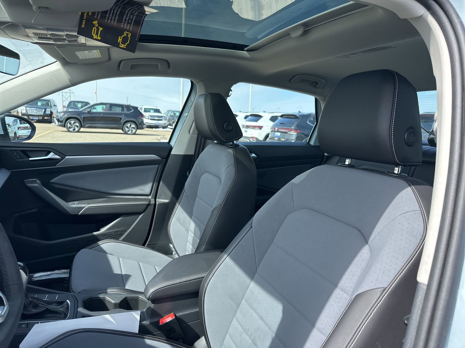 New 2026 Volkswagen Jetta SE image 9
