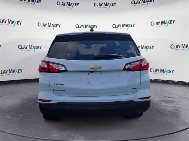 Used 2021 Chevrolet Equinox LS w/ LS Convenience Package image 4
