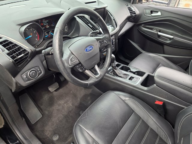 Certified 2018 Ford Escape Titanium AWD/4WD image 10