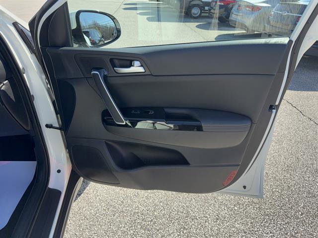 Used 2021 Kia Sportage EX image 25