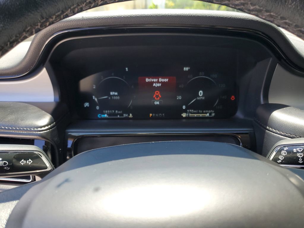 Used 2023 Lincoln Nautilus FWD w/ Premium Package image 26