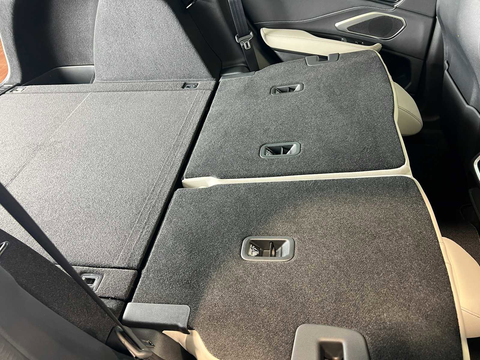 New 2026 Acura RDX SH-AWD image 37