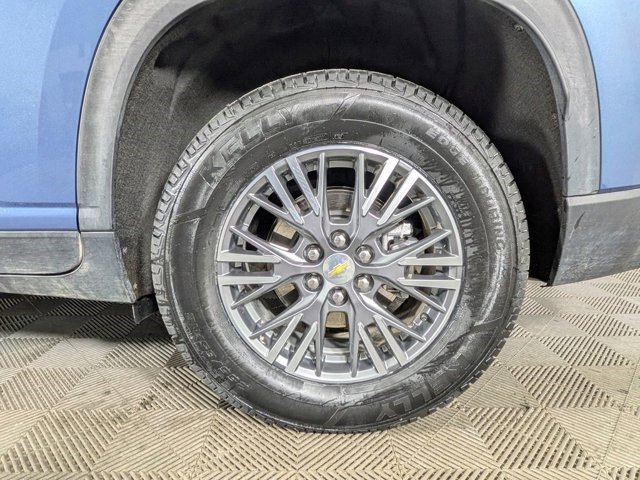 Certified 2025 Chevrolet Traverse LT AWD/4WD image 17