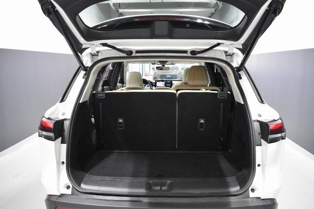 Used 2025 INFINITI QX60 Luxe w/ Vision Package image 38