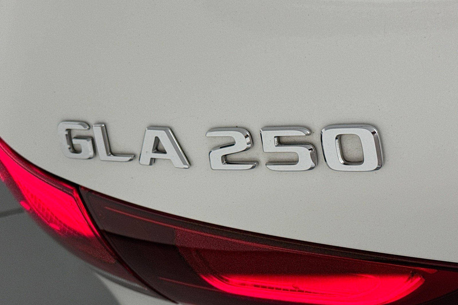 Certified 2021 Mercedes-Benz GLA 250 image 9
