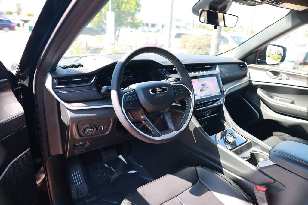 New 2026 Jeep Grand Cherokee Limited image 11