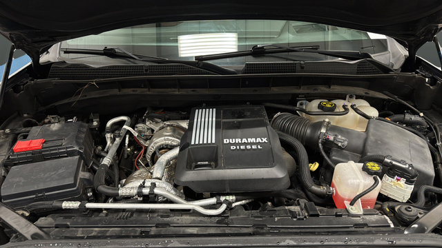 Used 2023 GMC Sierra 1500 AT4 w/ AT4 Premium Package AWD/4WD image 33