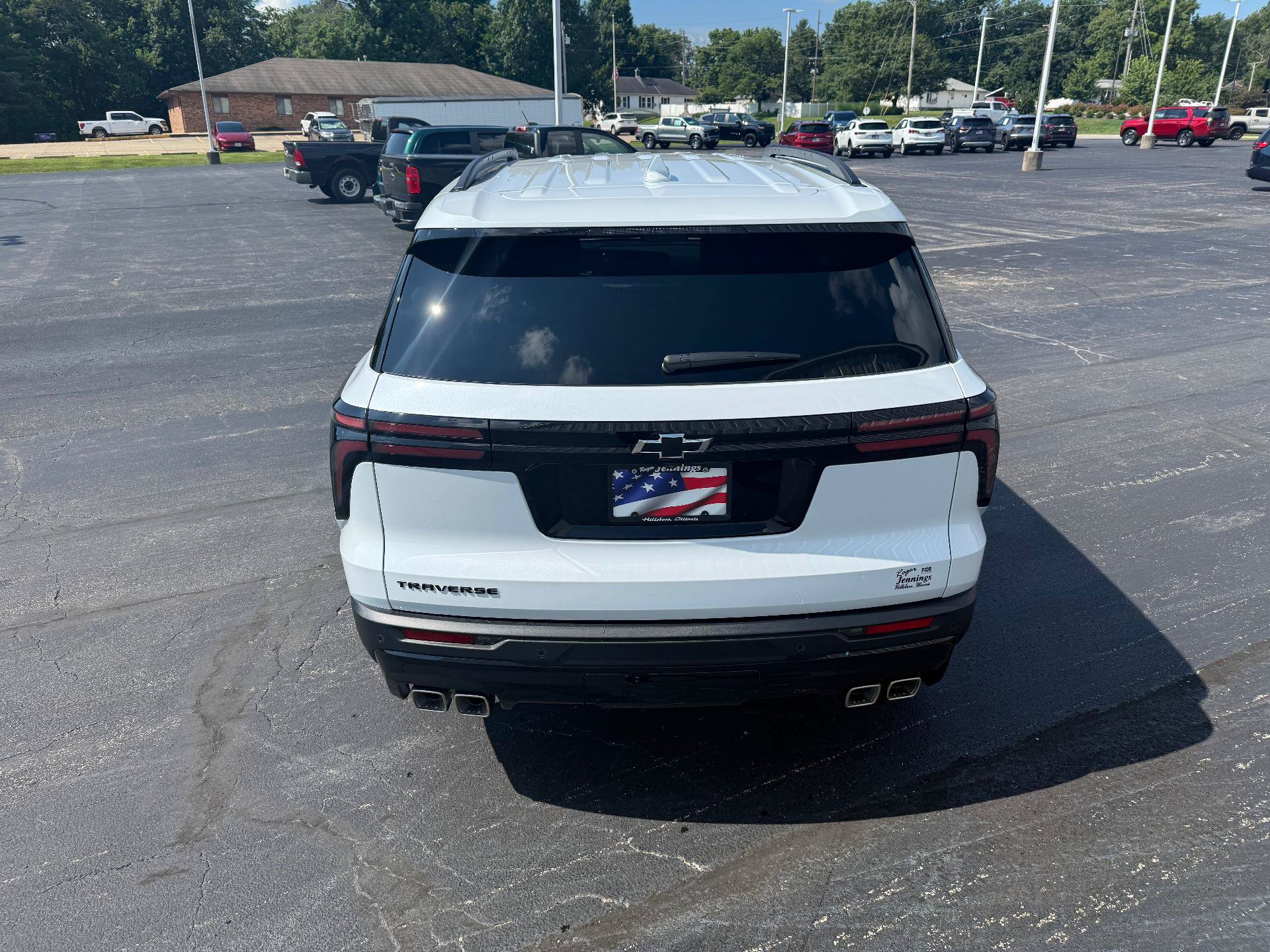 New 2026 Chevrolet Traverse LT w/ Midnight/Sport Edition FWD image 4