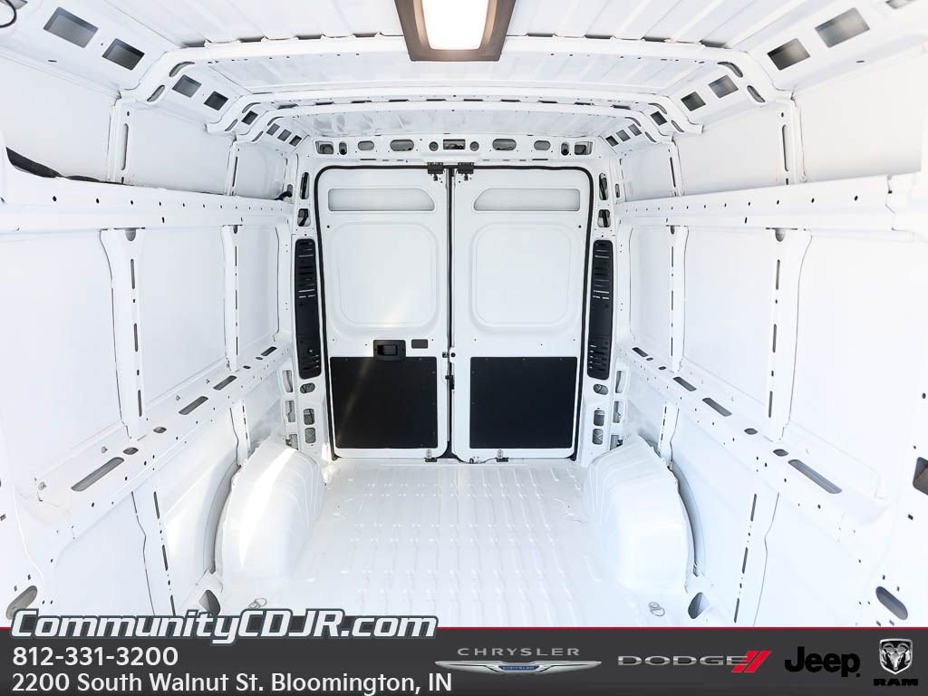 New 2026 RAM ProMaster 2500 w/ Convenience Group FWD image 21
