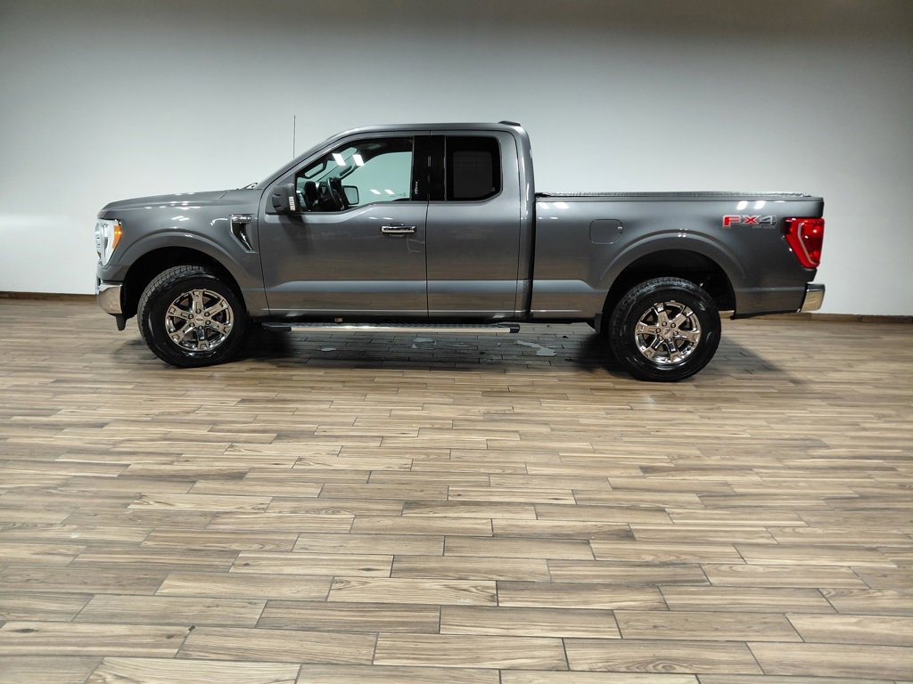 Certified 2022 Ford F150 XLT w/ Equipment Group 302A High image 17