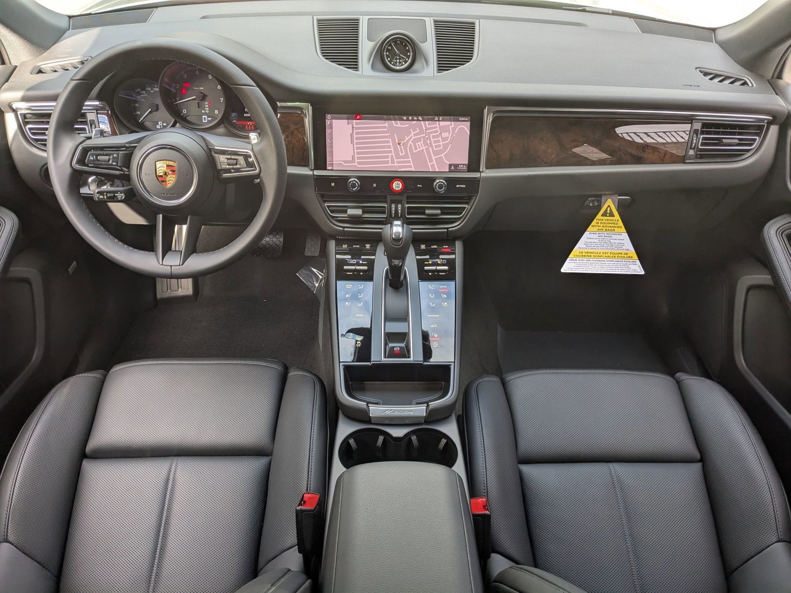 New 2026 Porsche Macan image 23