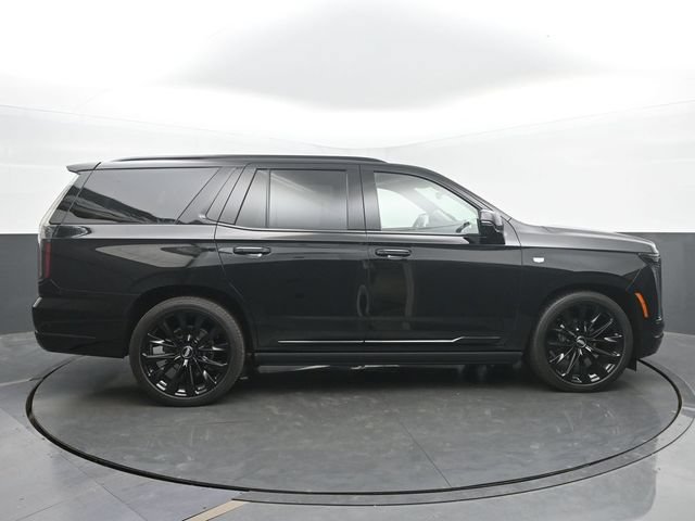 Certified 2026 Cadillac Escalade Platinum Sport w/ LPO, ONYX Package AWD/4WD image 6