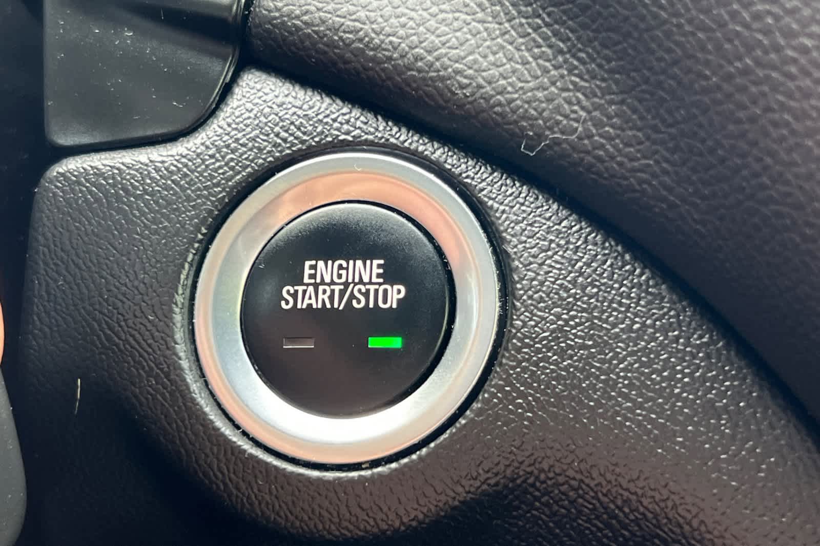 Used 2024 Chevrolet Equinox LT image 24