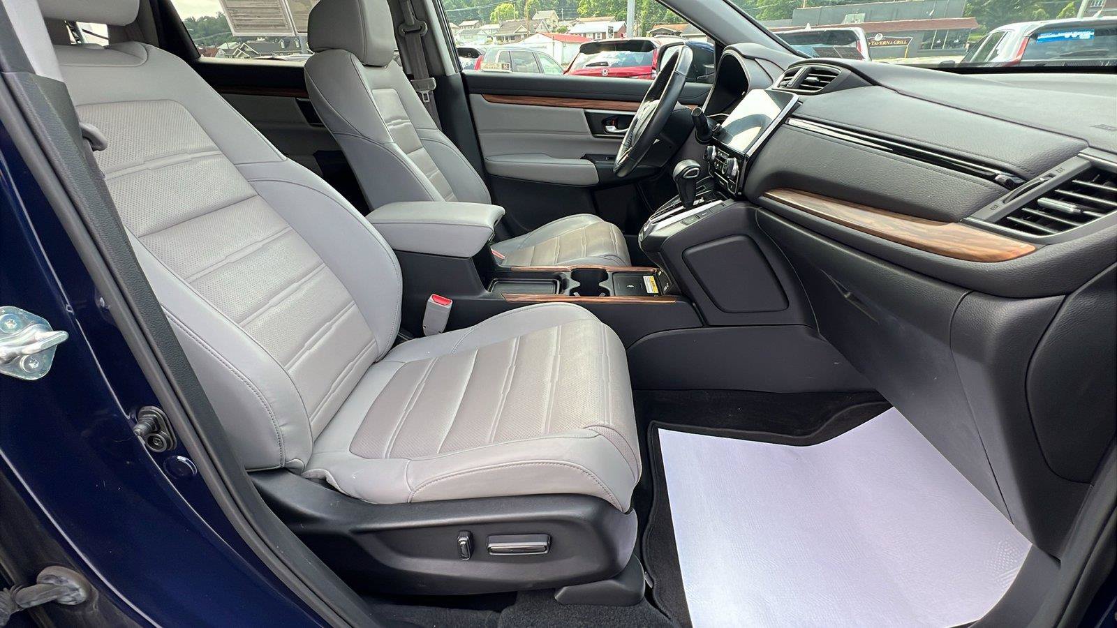 Used 2020 Honda CR-V Touring image 13