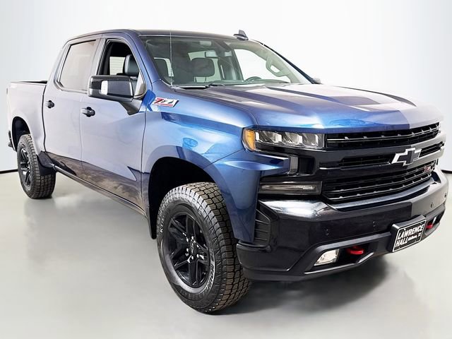 Used 2021 Chevrolet Silverado 1500 LT Trail Boss w/ Convenience Package II image 3