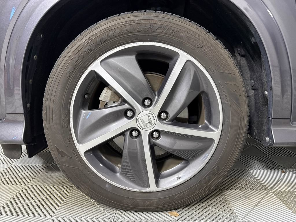 Used 2019 Honda HR-V Touring image 18