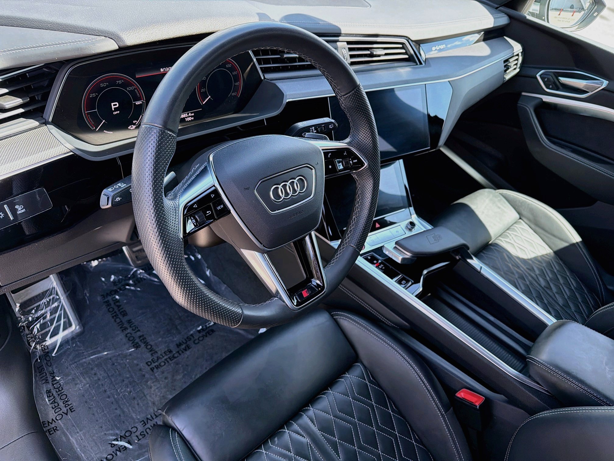 Used 2024 Audi SQ8 e-tron Premium Plus AWD/4WD image 25