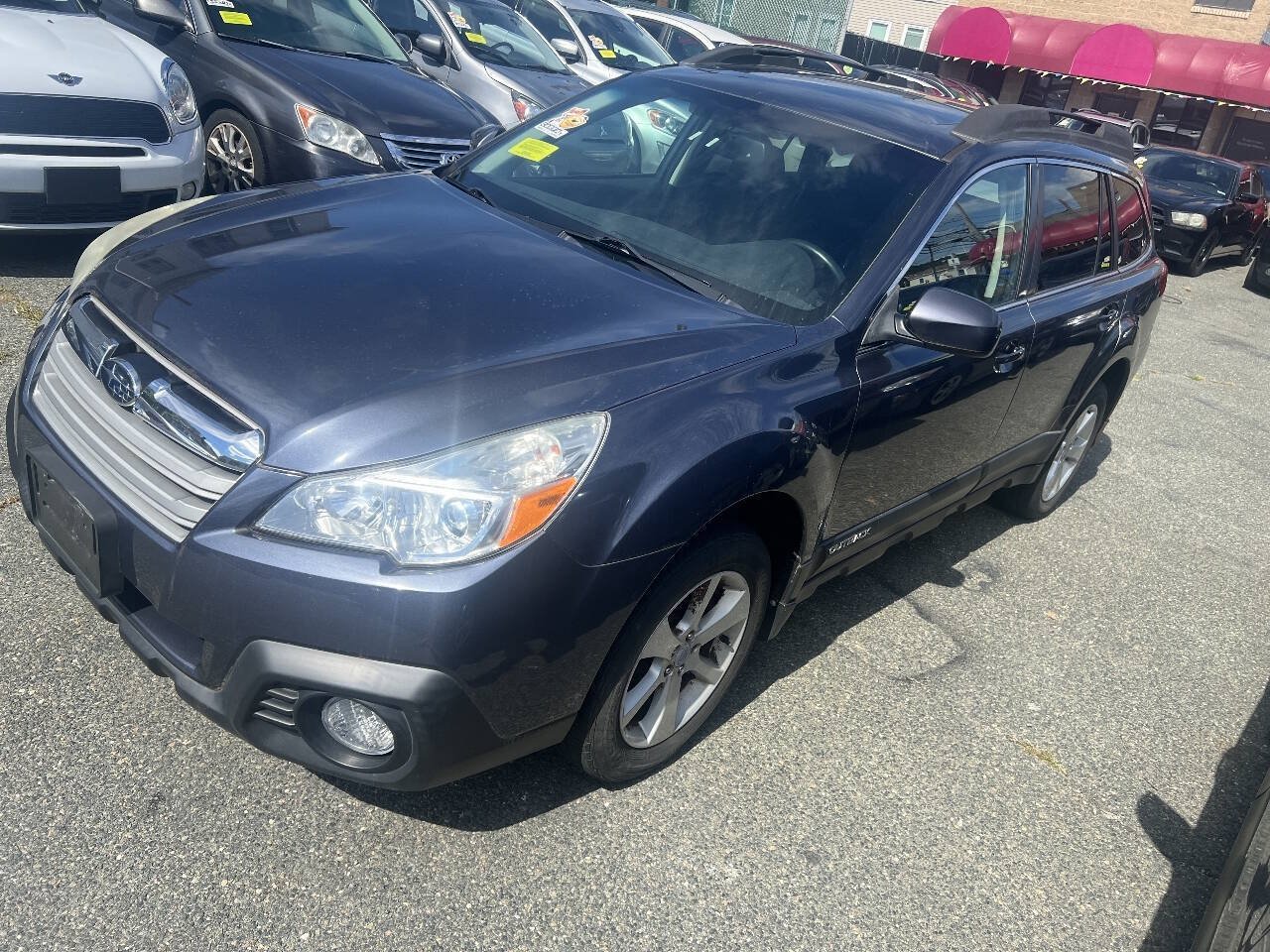Used 2014 Subaru Outback 2.5i Premium AWD/4WD image 4