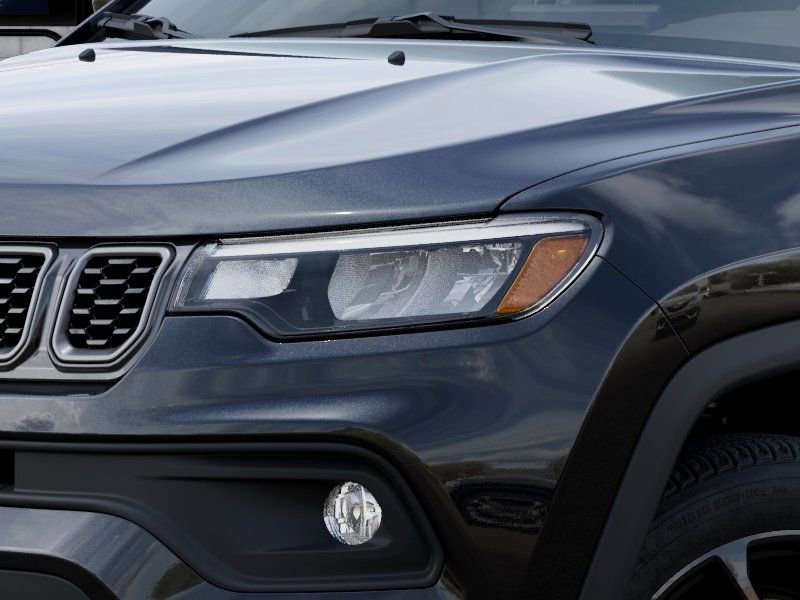 New 2026 Jeep Compass Latitude AWD/4WD image 10