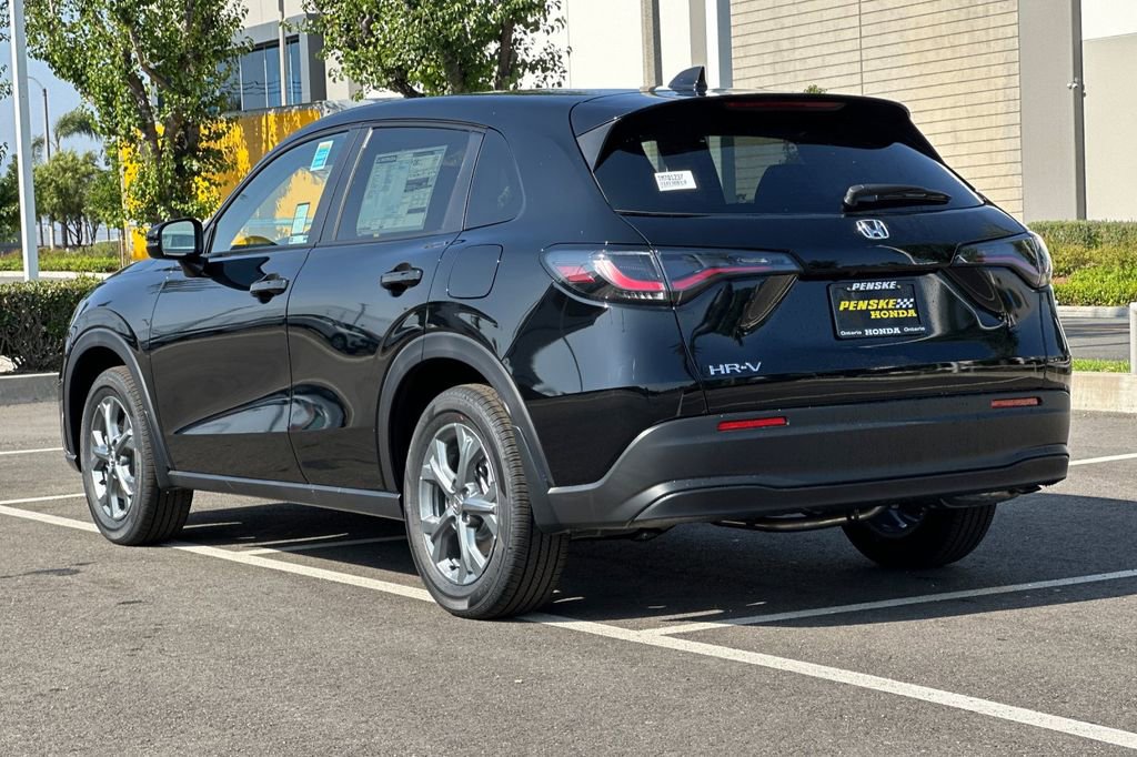 New 2026 Honda HR-V LX image 6