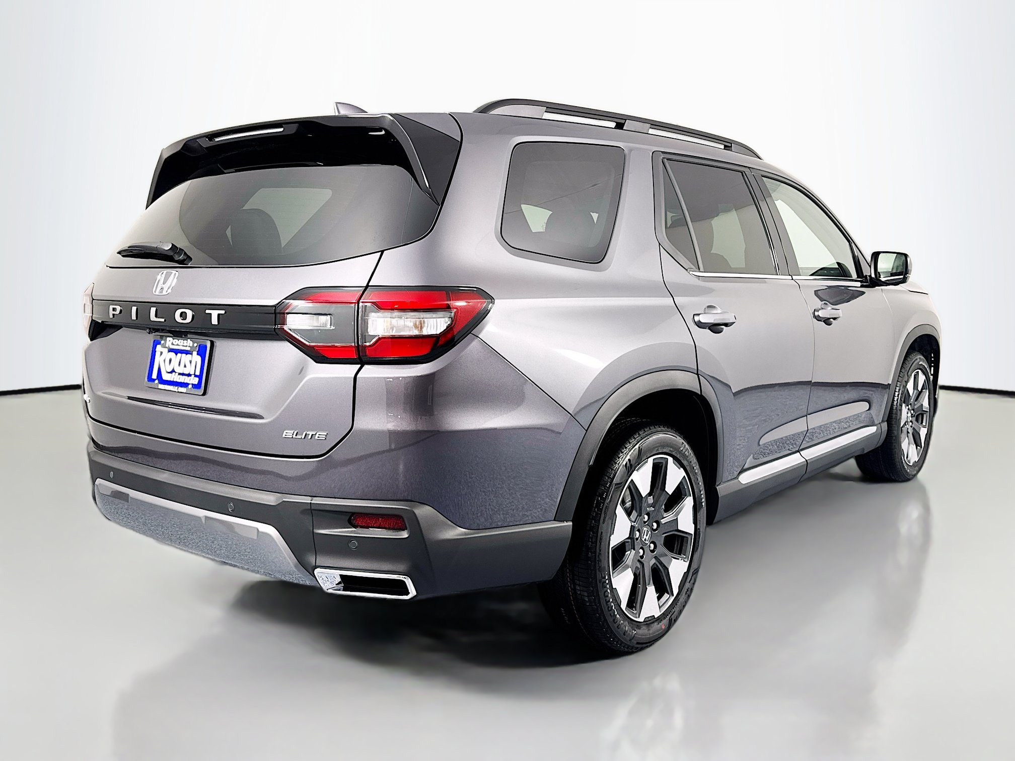New 2026 Honda Pilot Elite image 5