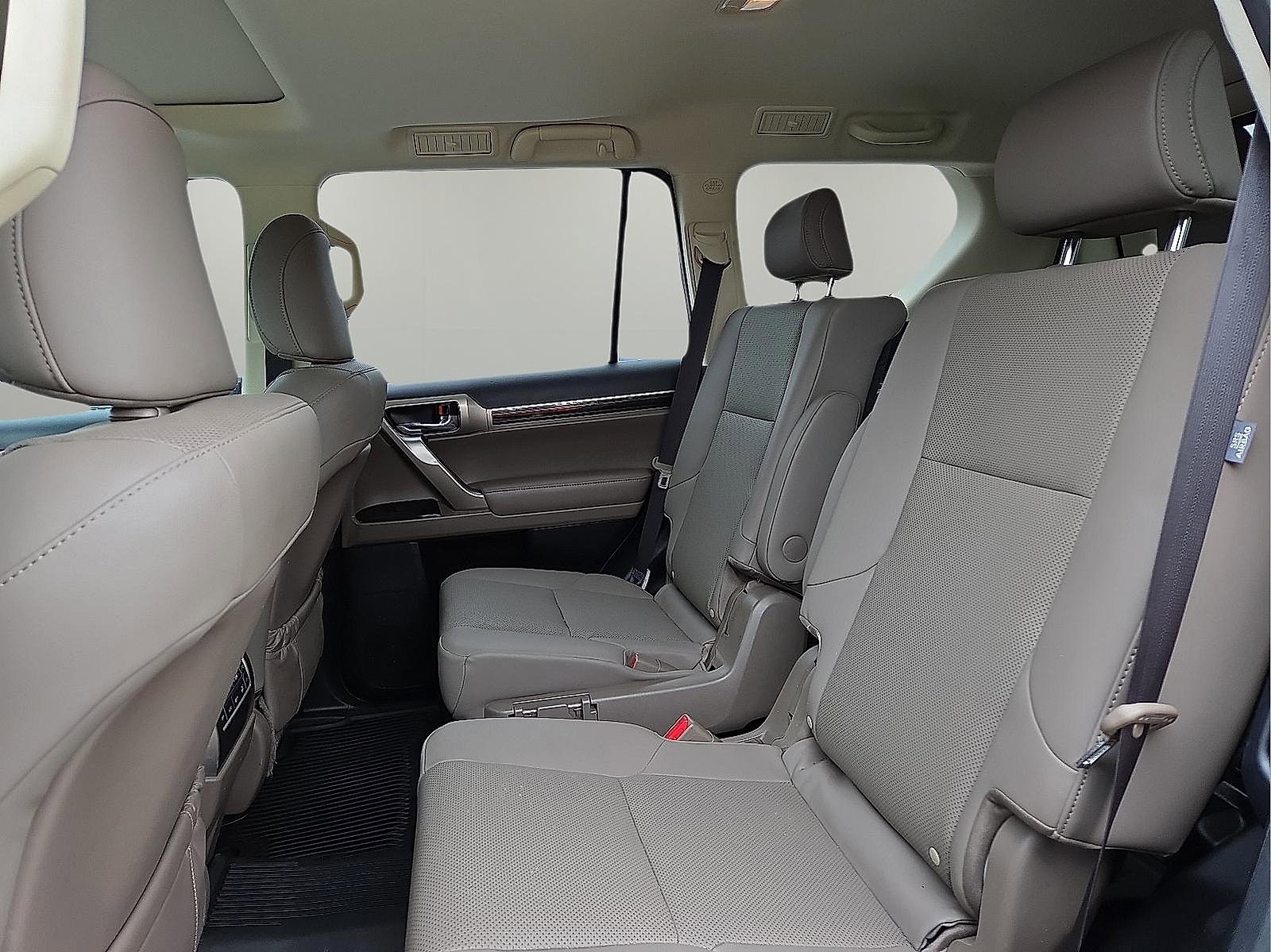 Used 2020 Lexus GX 460 Premium image 11