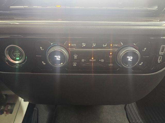 Used 2024 Chevrolet Silverado 1500 LT AWD/4WD image 10