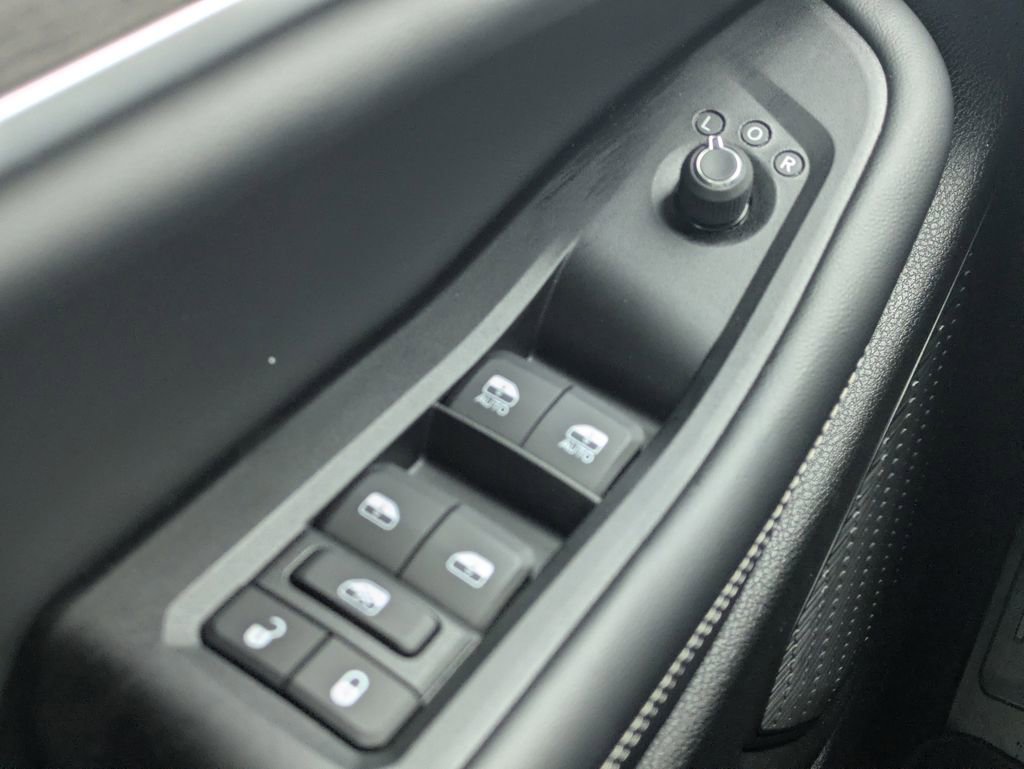 New 2026 Jeep Grand Cherokee Altitude RWD image 24