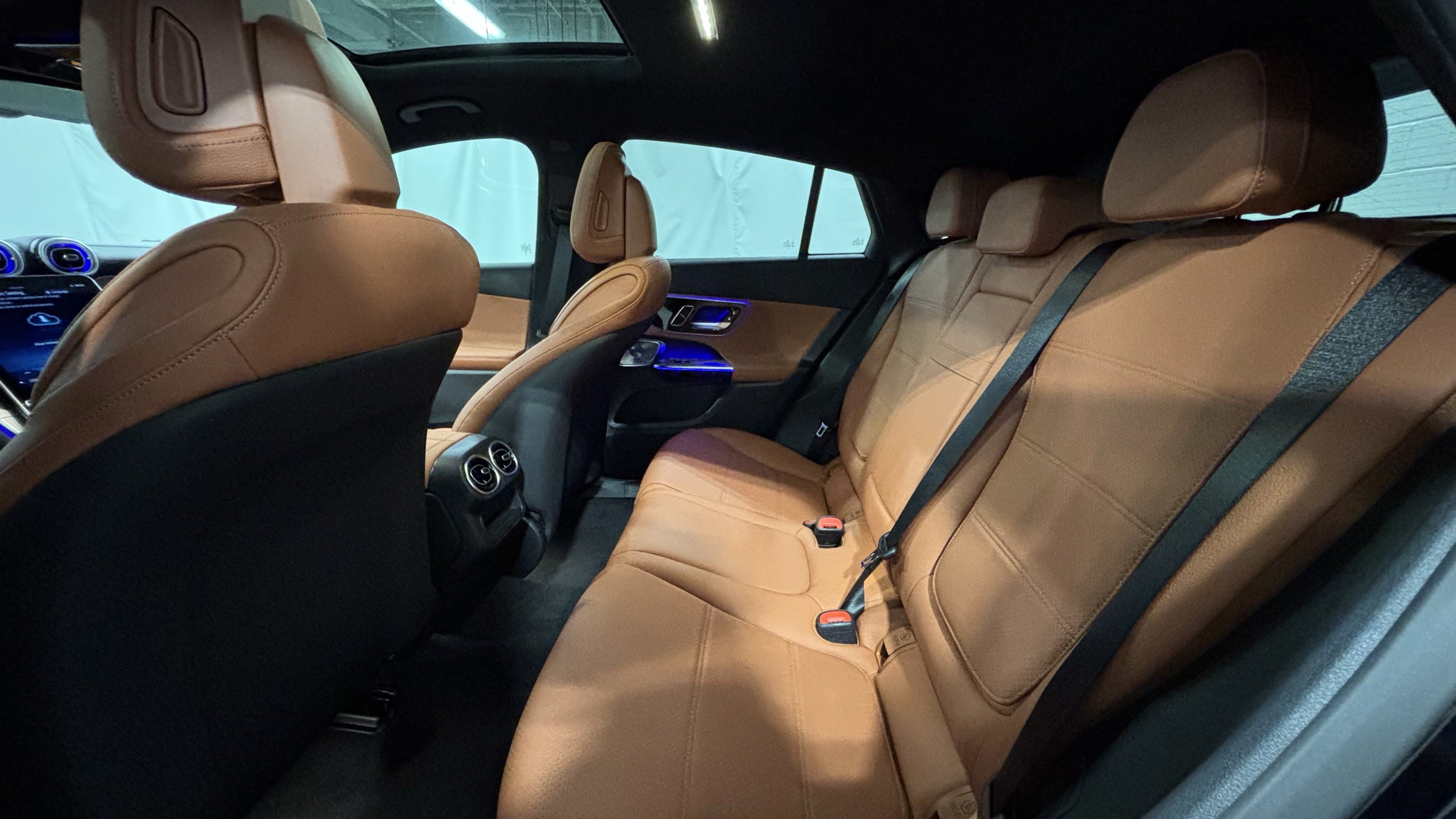 New 2027 Mercedes-Benz GLC 300 4MATIC image 24