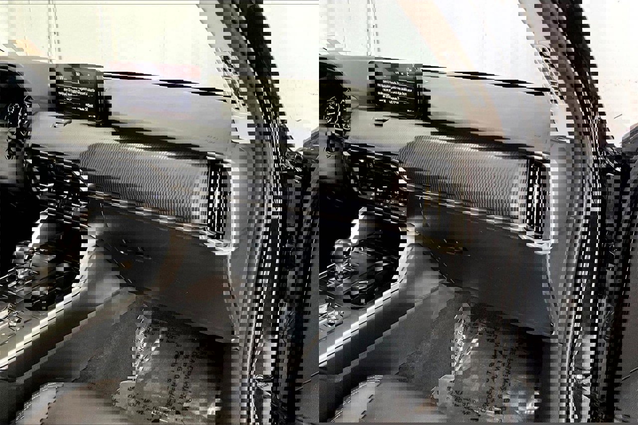 Used 2025 MAZDA CX-90 3.3 Turbo w/ Select Package image 16