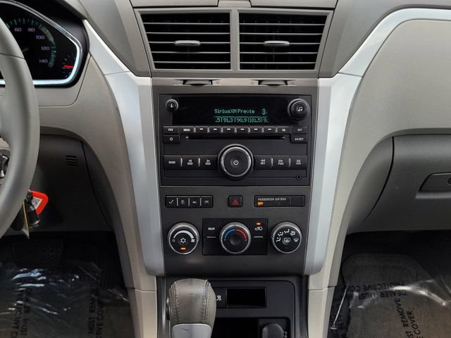 Used 2009 Chevrolet Traverse LT FWD image 16
