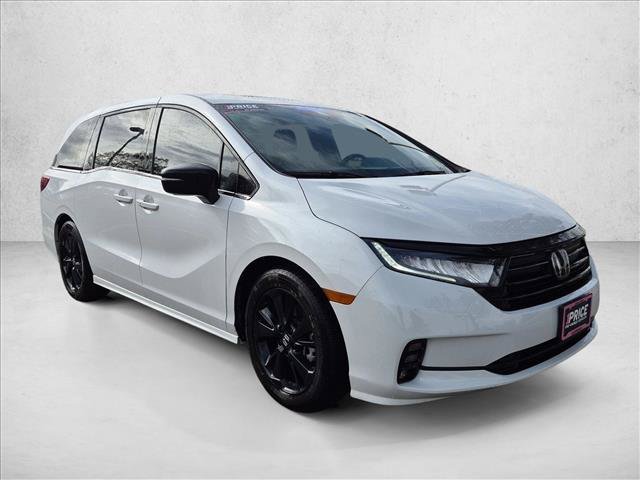 Certified 2024 Honda Odyssey Sport image 3