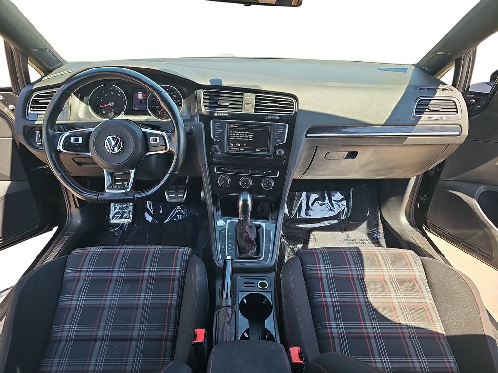 Used 2017 Volkswagen GTI Sport FWD image 10