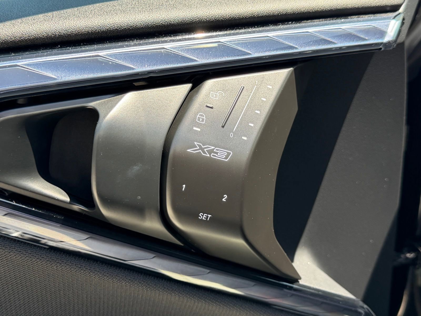 Used 2025 BMW X3 xDrive30i AWD/4WD image 22