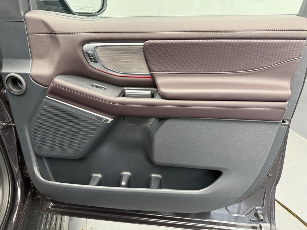 New 2026 Ford Expedition Max Platinum image 52